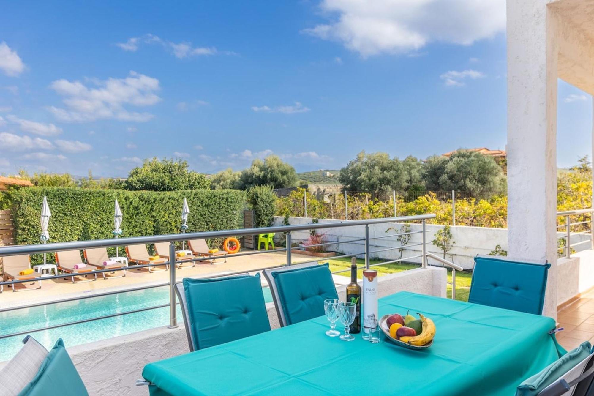 Amazing Villa Chrysanthi With Private Pool In Heraklion Epano Vathia Exterior foto